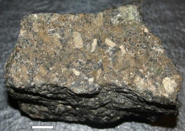 اطلاعاتی درباره پوکه معدنی پوزولانی